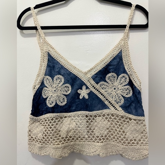 NEW! Hesperus Crochet Crop Top Sz M/L - Picture 1 of 5